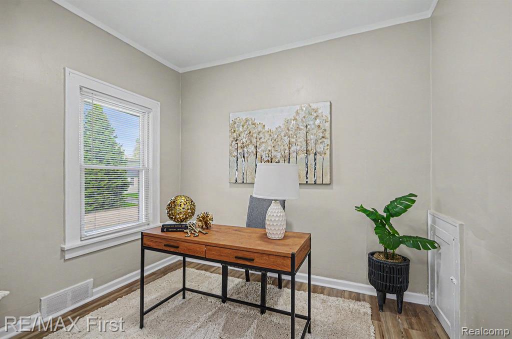 14842 Collinson Avenue, Eastpointe, MI 48021 — Photo 11