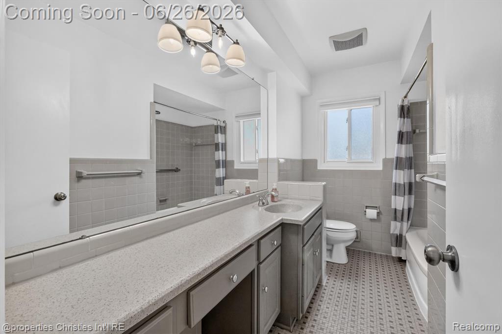 17451 Birwood Avenue, Beverly Hills, MI 48025 — Photo 26