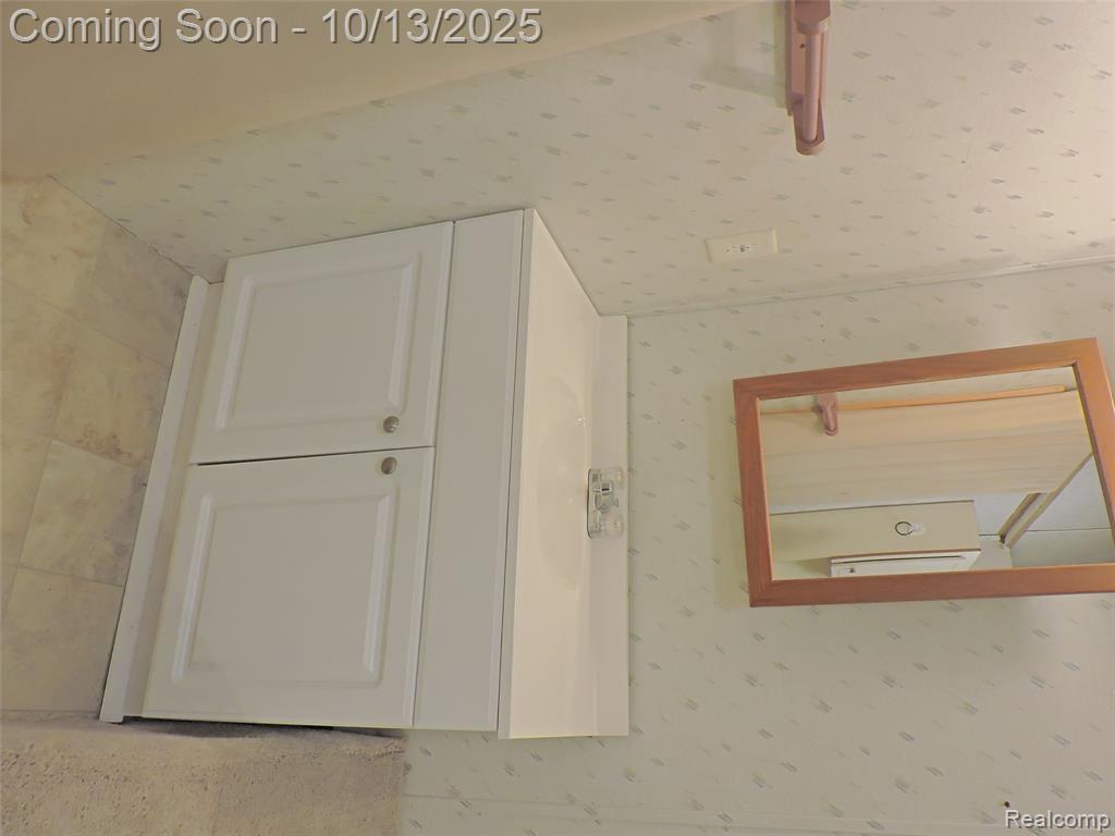 1475 S Nichols Road, Swartz Creek, MI 48473 — Photo 22