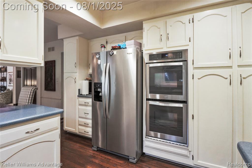 5349 Greenbriar Drive, West Bloomfield, MI 48323 — Photo 16