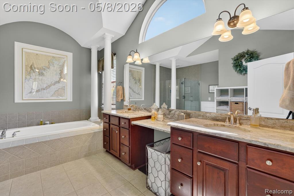 458 Kent Way, White Lake, MI 48383 — Photo 24