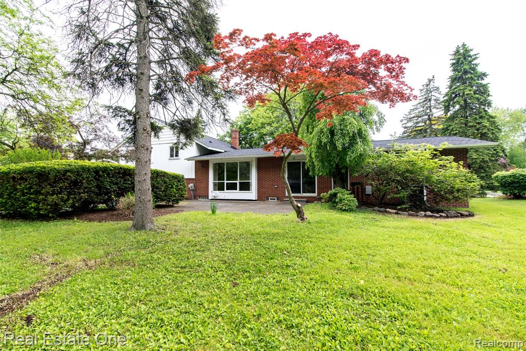 6845 Tamerlane Drive, West Bloomfield, MI — Photo 6
