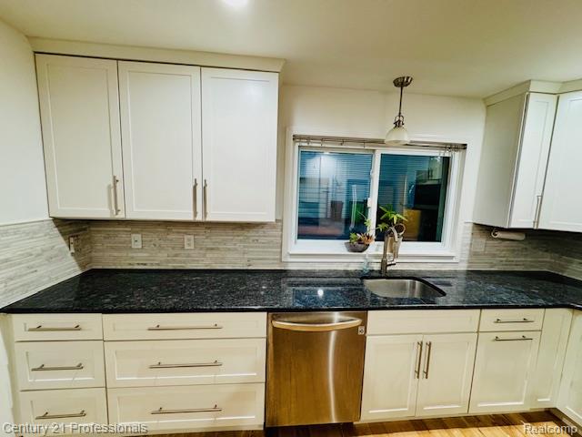 5720 Beauchamp, West Bloomfield, MI — Photo 11