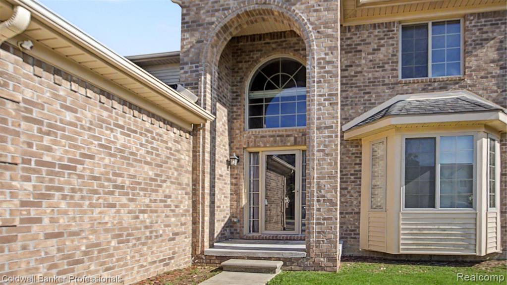 22262 Brywood Court, Clinton Twp, MI 48036 — Photo 9