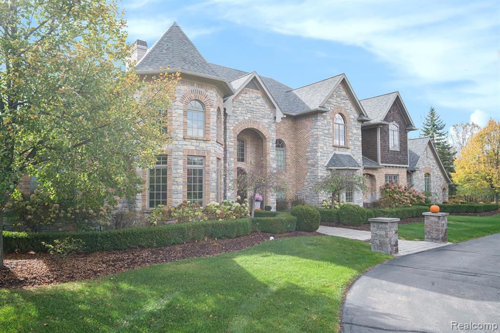 8301 Misty, Grand Blanc, MI 48439 — Photo 56