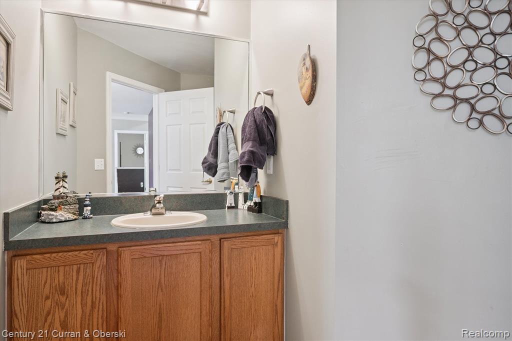 4025 Forest Edge Drive, Commerce Twp, MI 48382 — Photo 18
