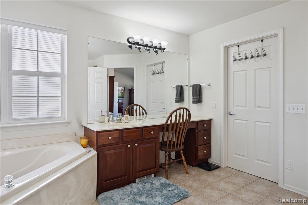 8695 INDIGO Lane, Ypsilanti, MI 48197 — Photo 25