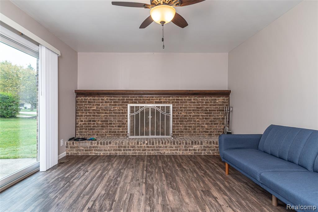 41975 Cherry Hill Road, Novi, MI — Photo 13