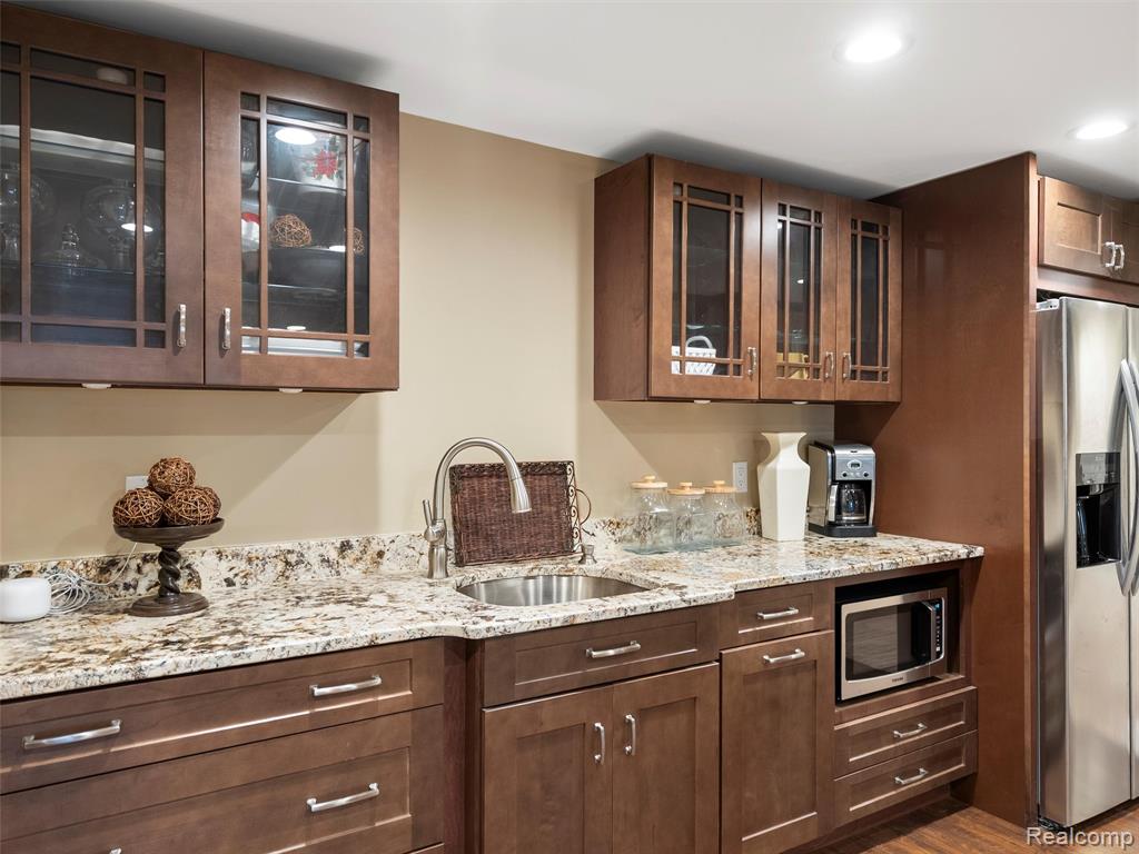 41733 Wilder Court, Novi, MI 48377 — Photo 34