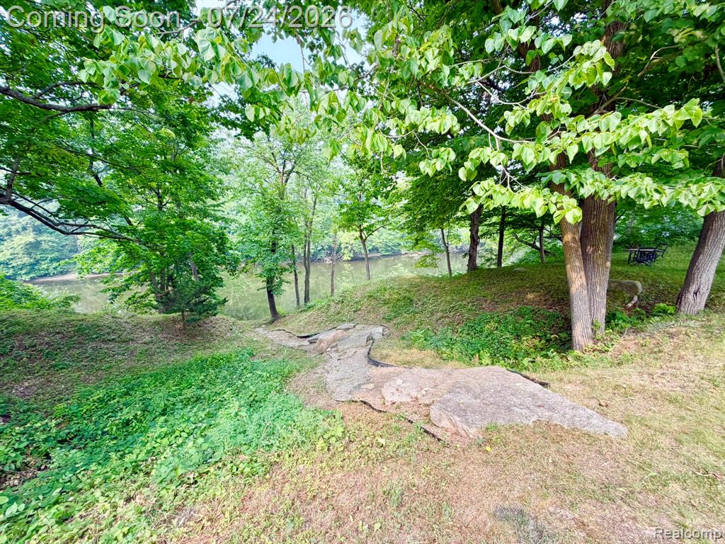 2547 S Shore Drive, Flushing, MI 48433 — Photo 46