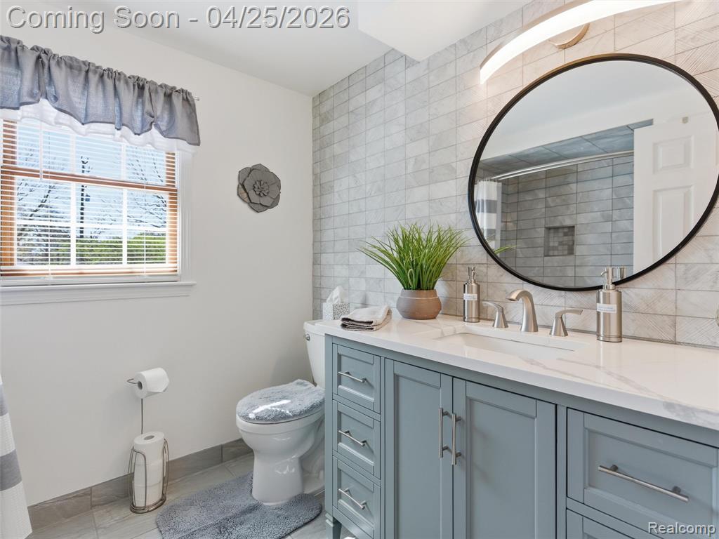 39001 Chartier Street, Harrison Township, MI — Photo 37