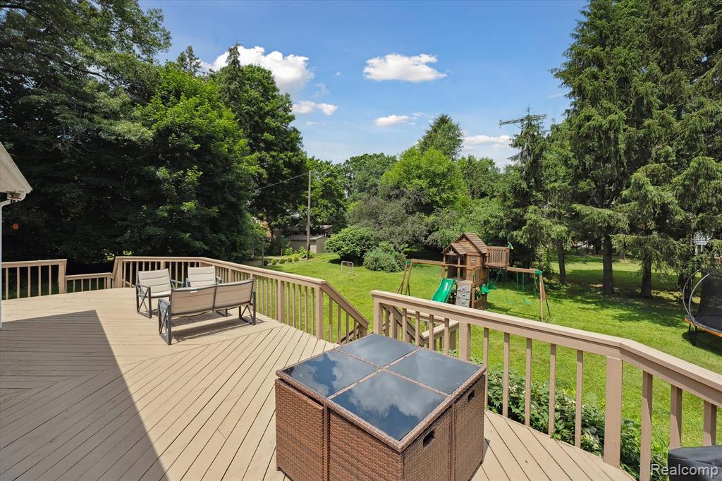 21378 Summerside Court Court, Northville, MI 48167 — Photo 42