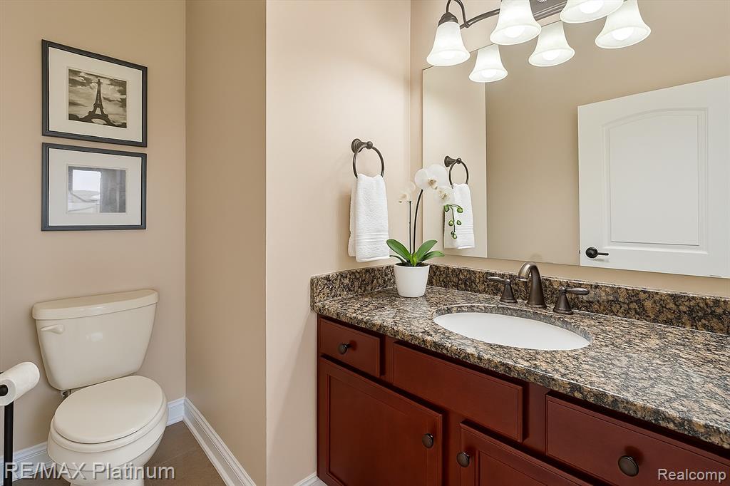7623 Tipperary Trail, Fenton, MI 48430 — Photo 21