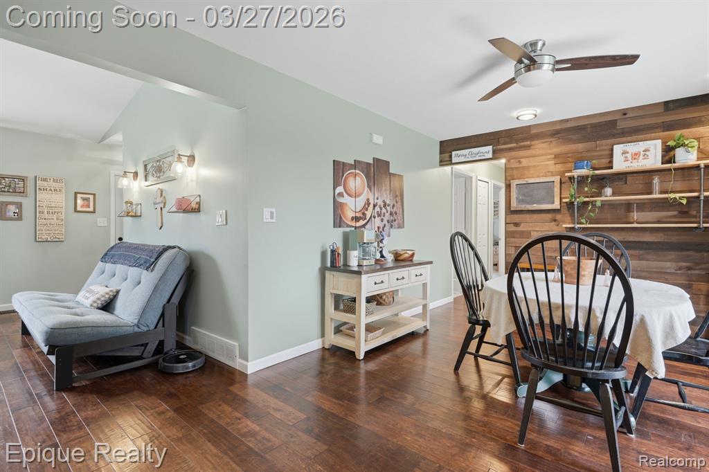 8102 Dungarvin Drive, Grand Blanc, MI 48439 — Photo 12