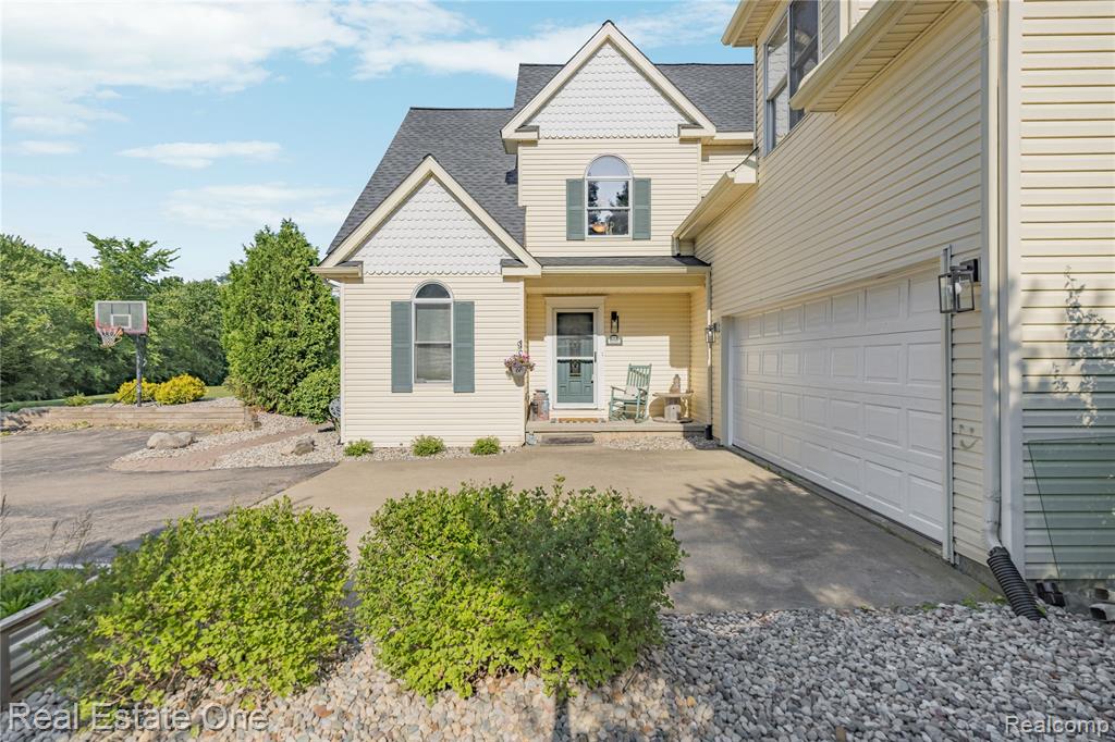 9210 Hickory Ridge Road, Holly, MI 48442 — Photo 23