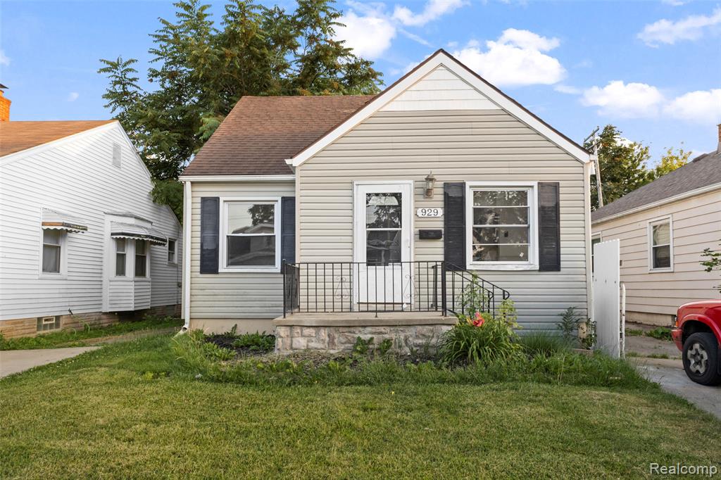 929 White Avenue, Lincoln Park, MI 48146 — Photo 3