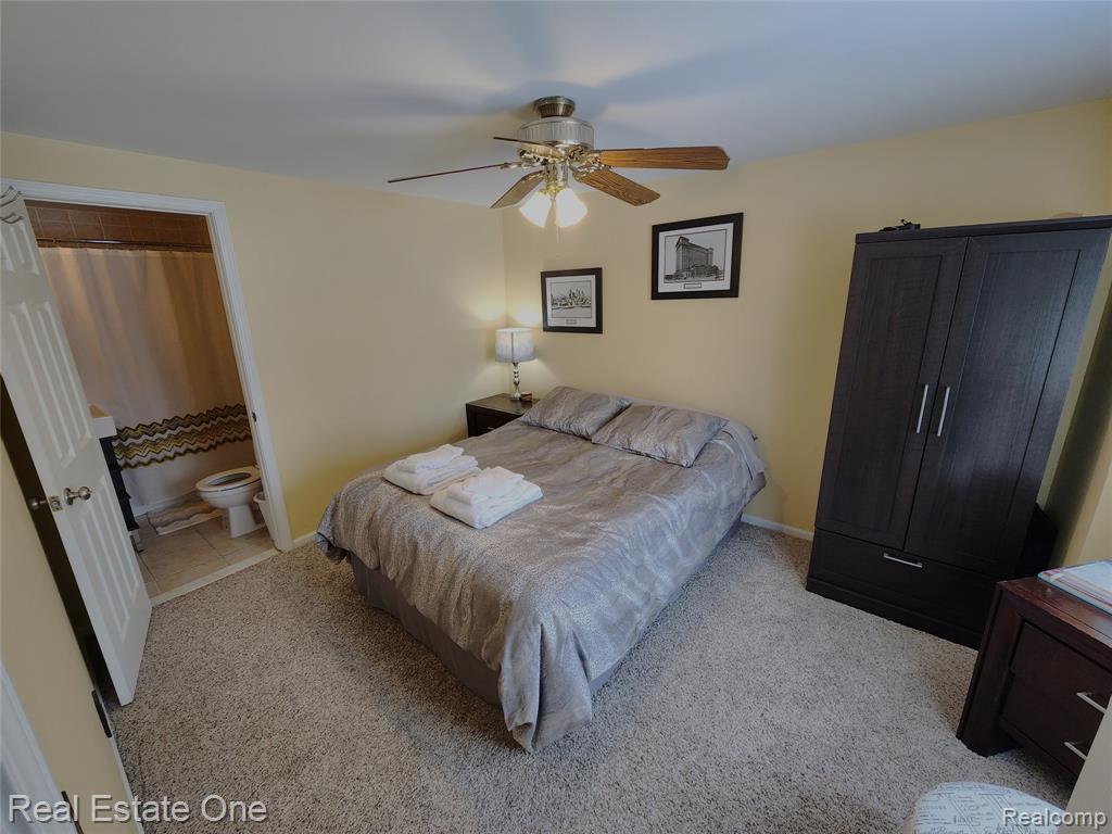 45529 Essex Drive, Macomb, MI 48044 — Photo 17