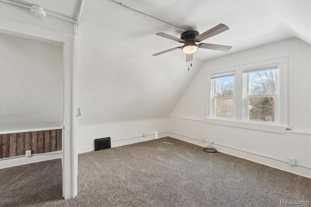5369 SITKA Street, Burton, MI 48519 — Photo 19