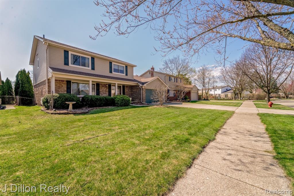 42807 SAXONY Road, Canton, MI 48187 — Photo 4