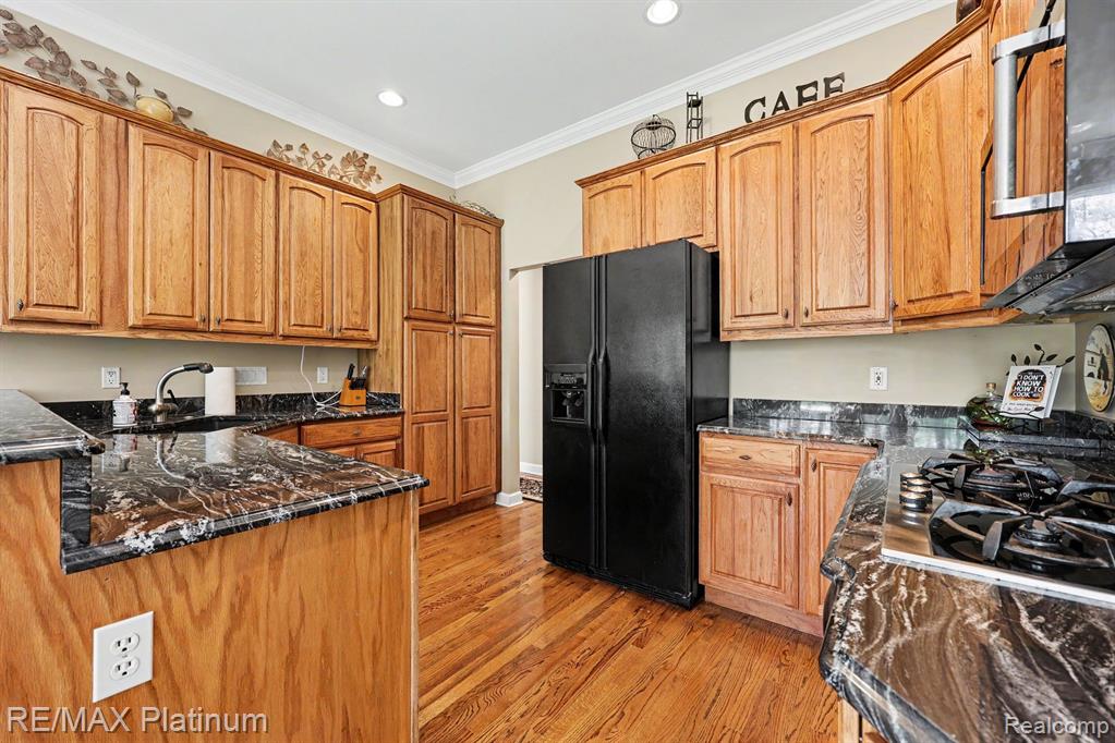 722 MYSTIC WOODS DRIVE, Howell, MI 48843 — Photo 6