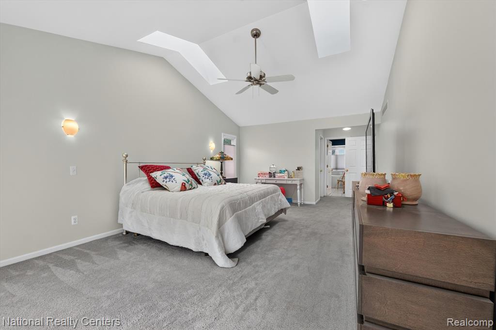 2915 Allison Lane, Highland, MI — Photo 21