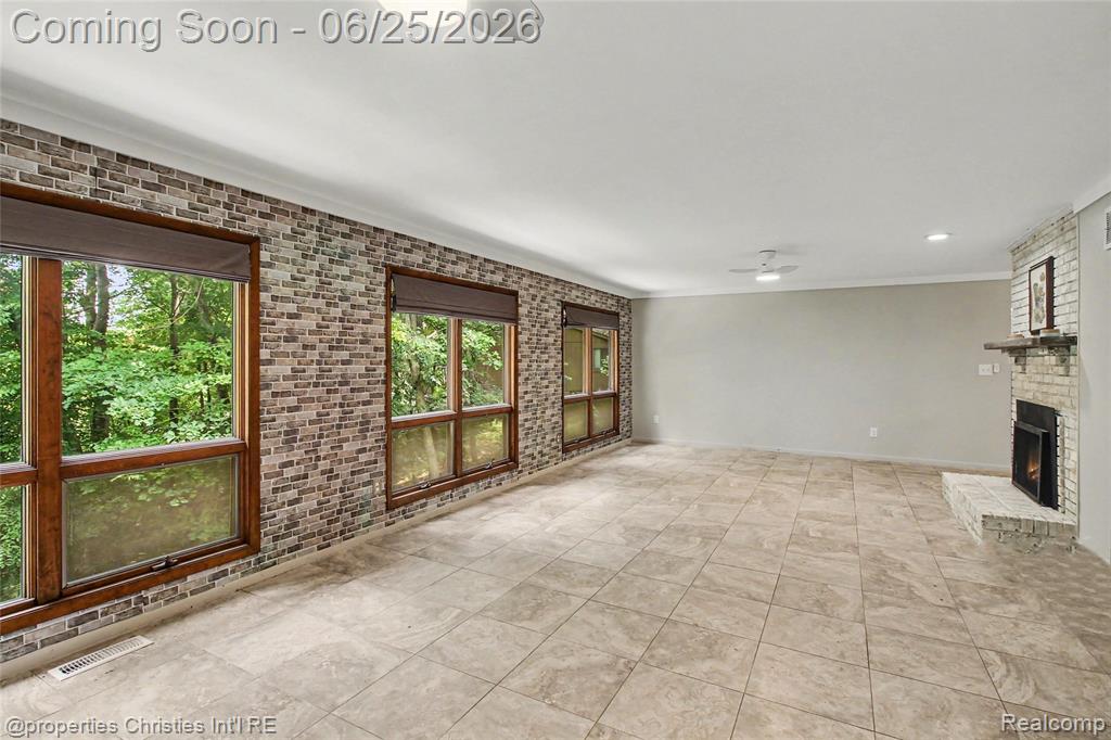 4863 Split Rail Drive, Brighton, MI 48114 — Photo 12