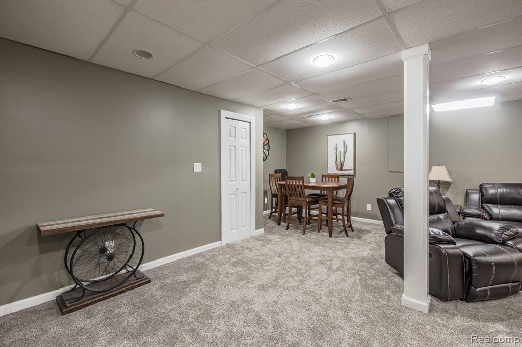 880 Frank Road, Lake Orion, MI 48362 — Photo 34