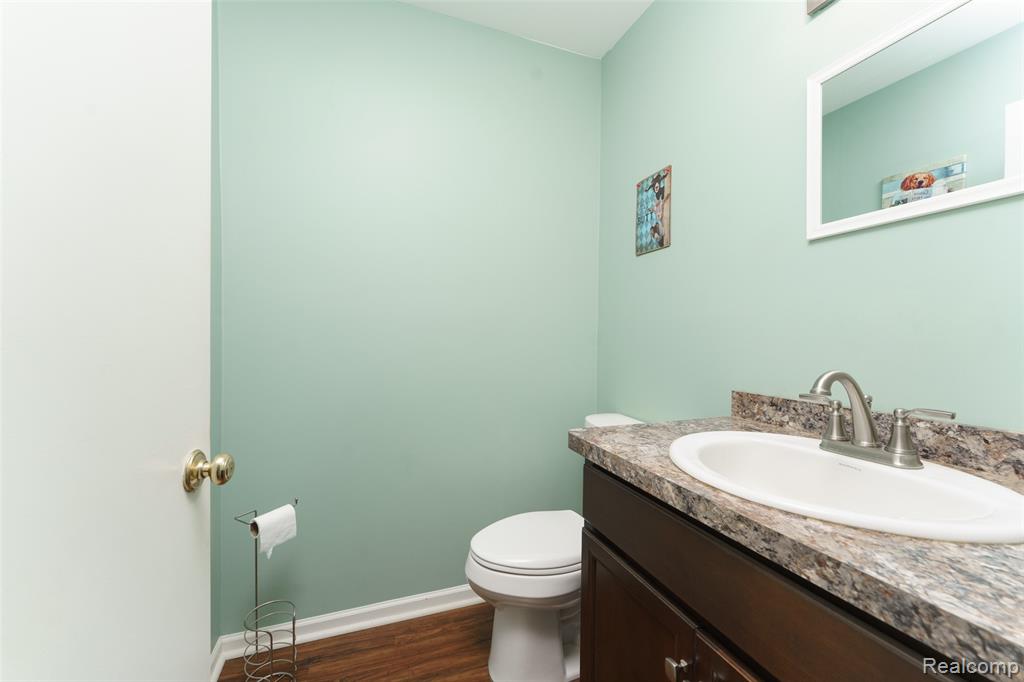 10488 W Grand River Road, Fowlerville, MI 48836 — Photo 11