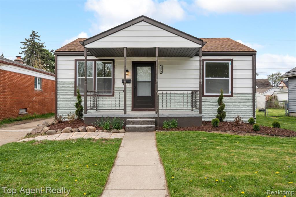8672 HUDSON Avenue, Warren, MI 48089 — Photo 2