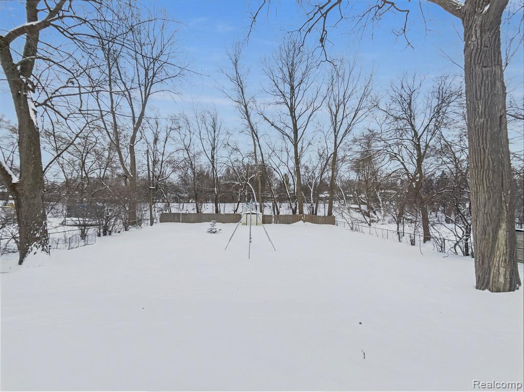 399 KENDRY, Bloomfield Hills, MI 48302 — Photo 12
