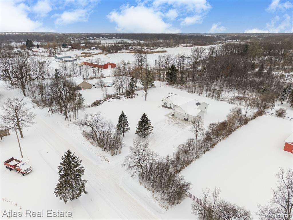 11289 Green Road, Goodrich Vlg, MI — Photo 6
