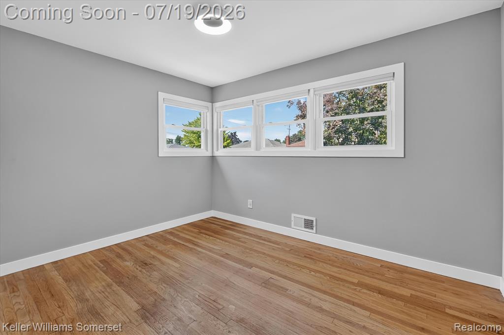 28326 Brush Street, Madison Heights, MI 48071 — Photo 18