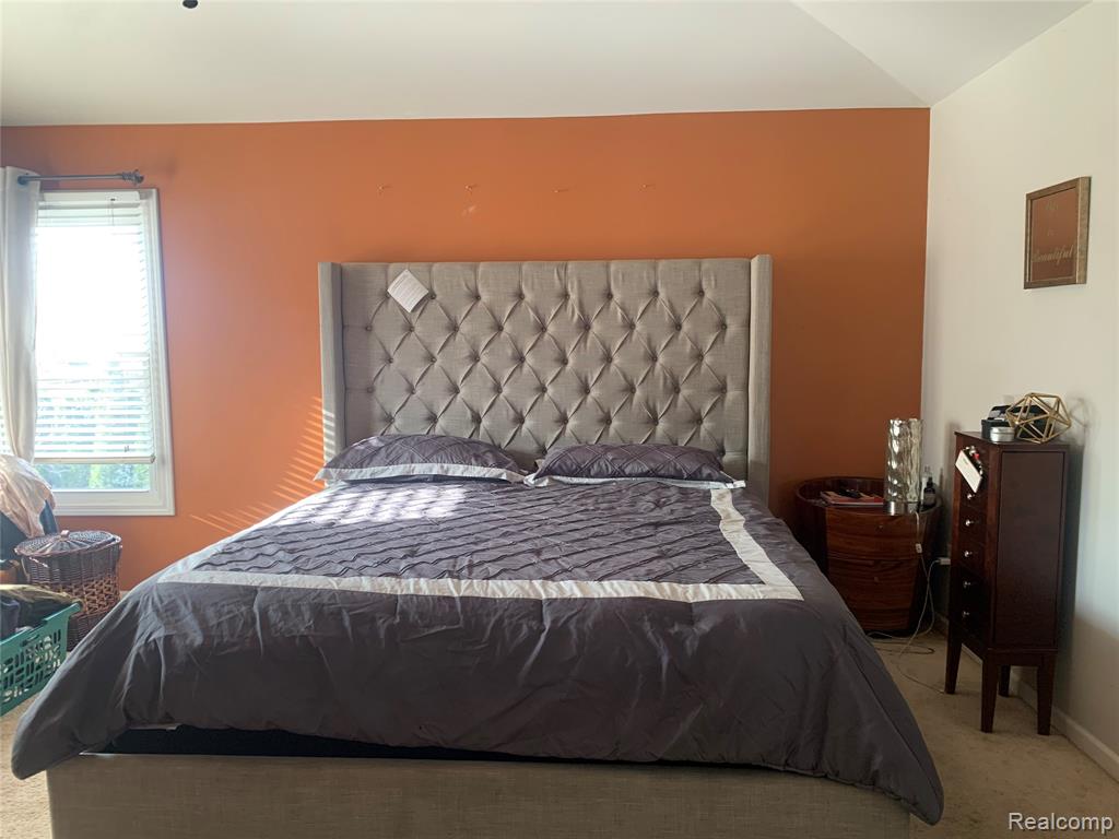 48711 Cross Creek Drive, Macomb, MI 48044 — Photo 13