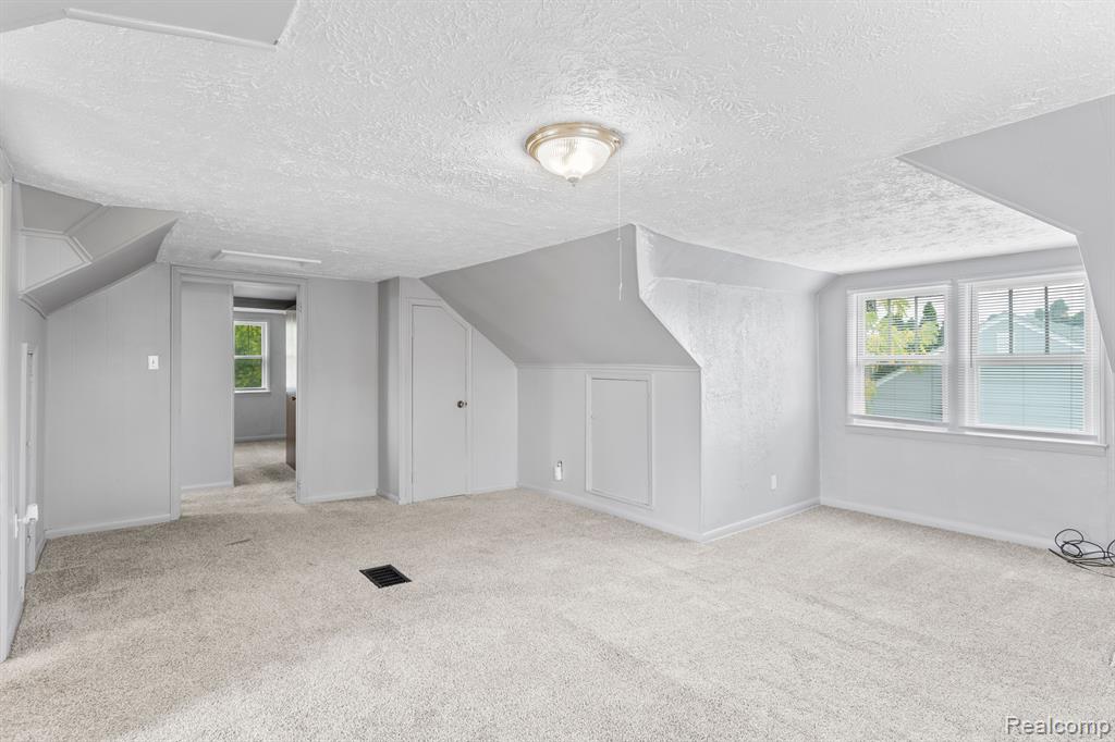 46 SMITH Court, Lake Orion, MI 48362 — Photo 25
