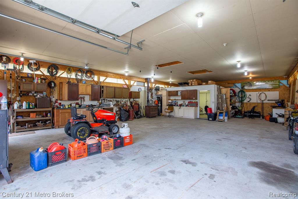 6043 N Gale Road, Davison, MI 48423 — Photo 26