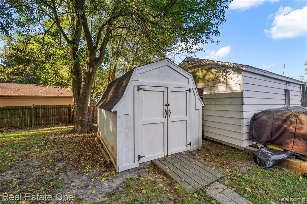 4078 N State Road, Davison, MI 48423 — Photo 9