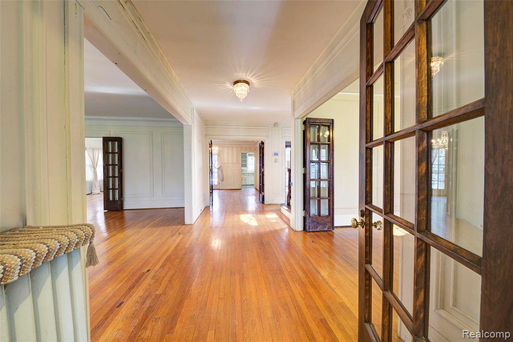 121 Longfellow Street, Detroit, MI 48202 — Photo 33