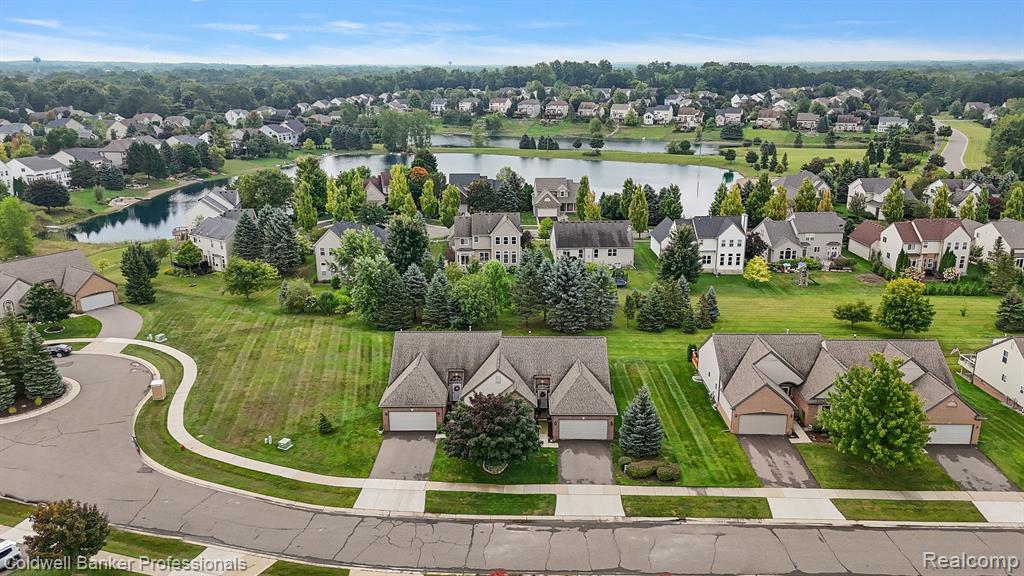 451 GOLF VILLA Drive, Oxford, MI 48371 — Photo 39