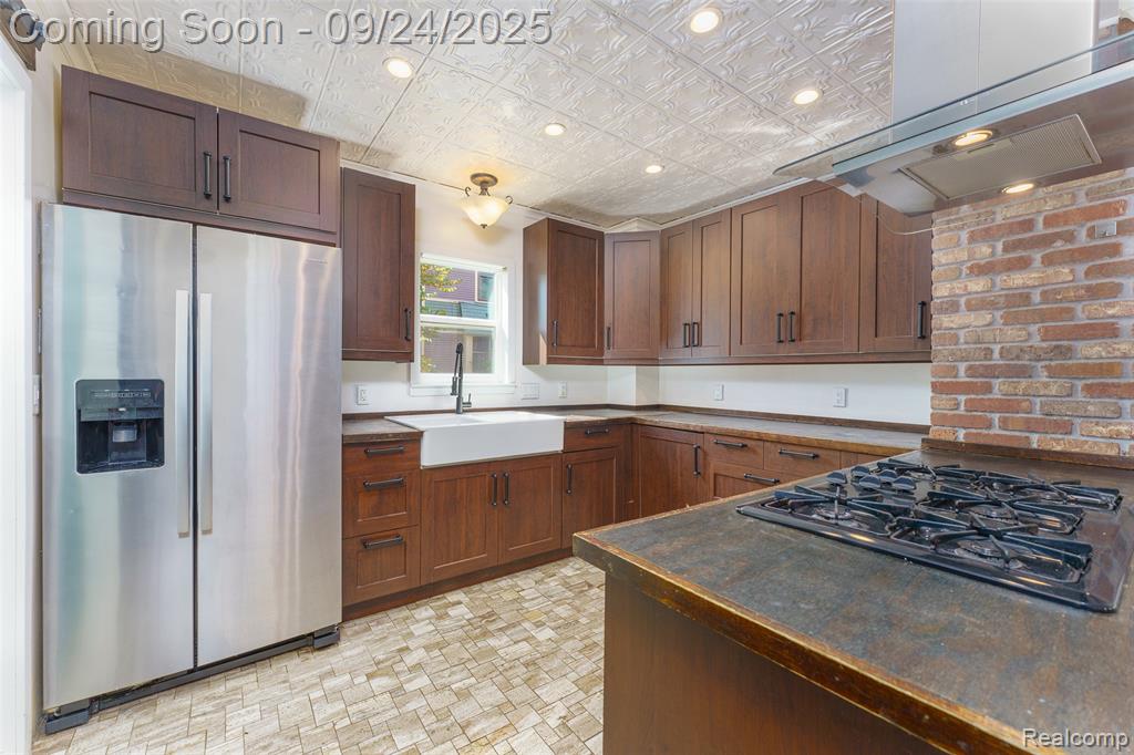 601 S Main Street, Chelsea, MI 48118 — Photo 12