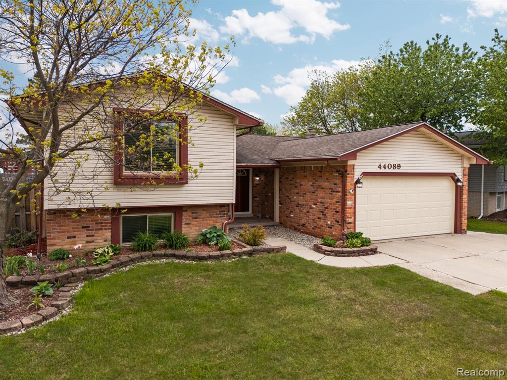 44089 Harsdale Drive, Canton, MI 48187 — Photo 66