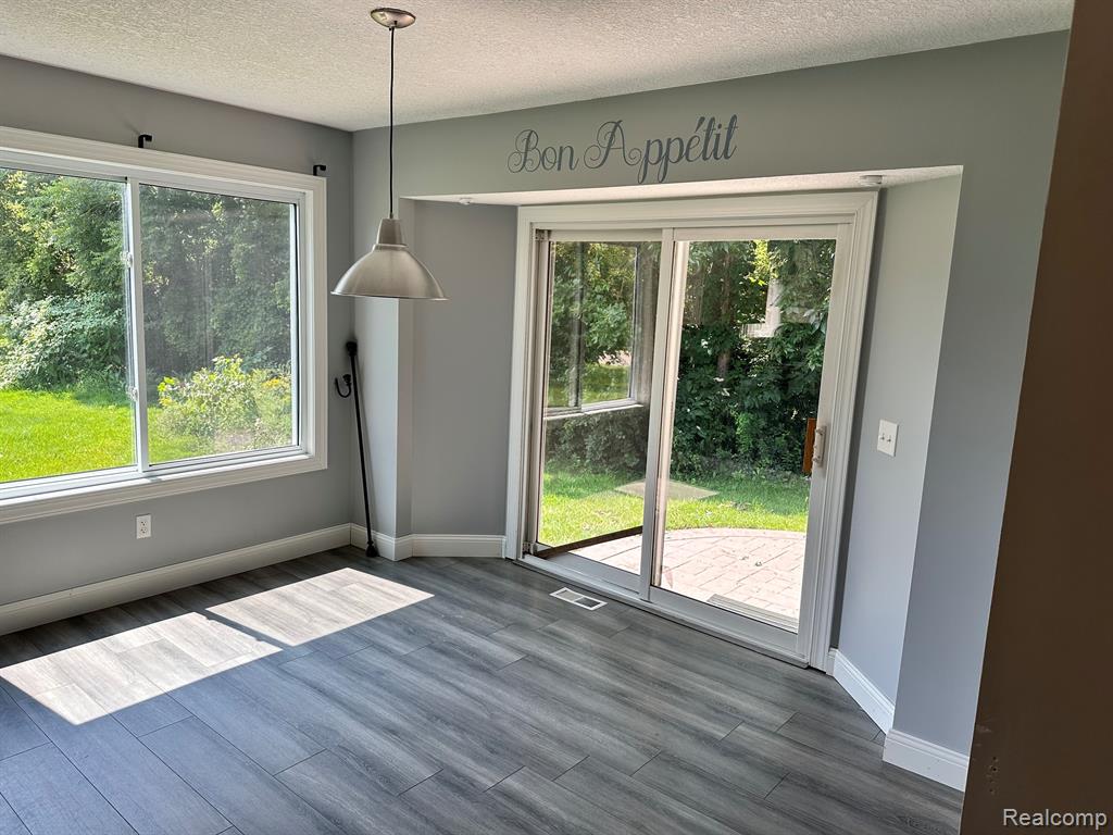 8029 SOUTHVIEW MEADOWS Drive, Mount Morris, MI 48458 — Photo 5