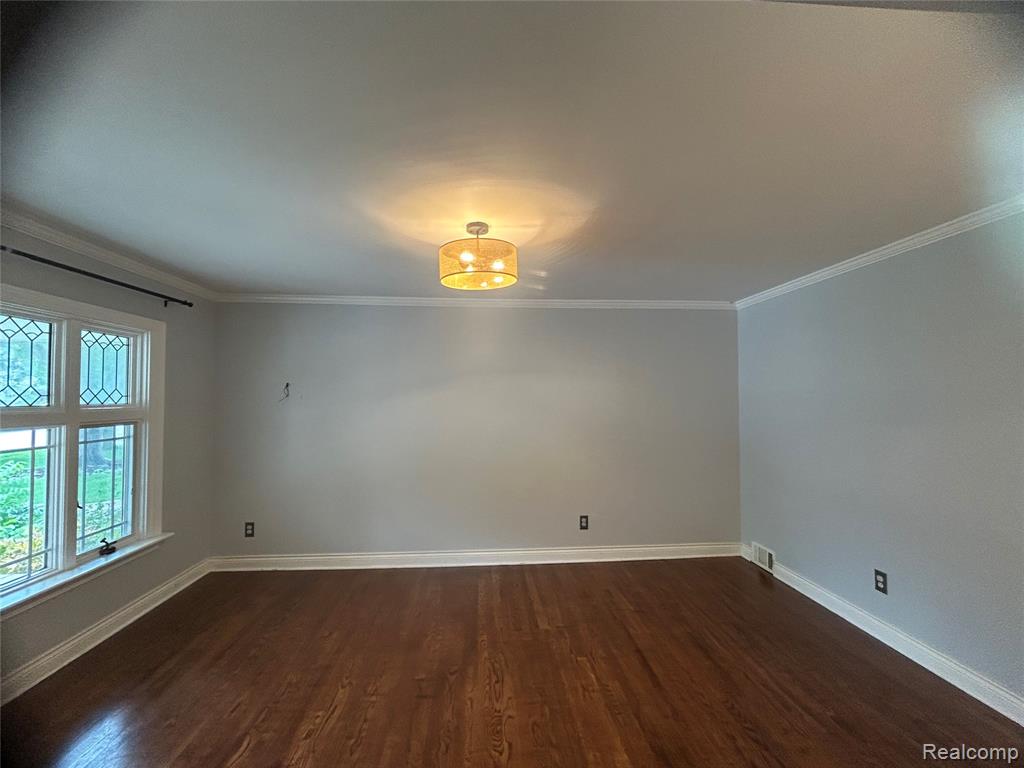 5045 Abington Drive, Troy, MI 48085 — Photo 5