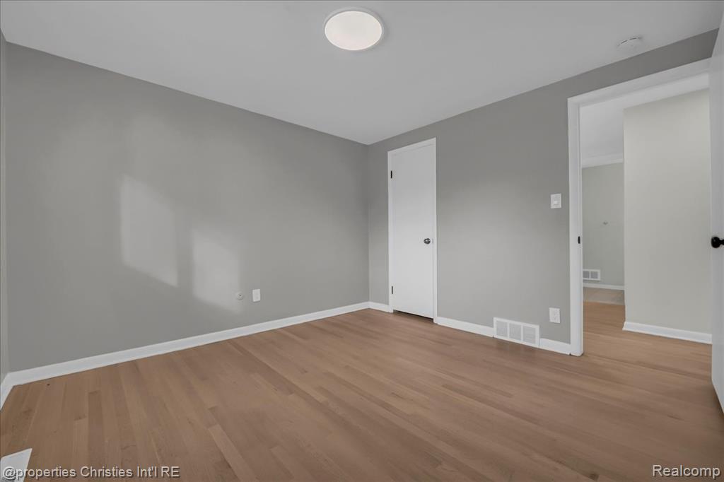 7252 STONEBROOK Road N, West Bloomfield, MI — Photo 21