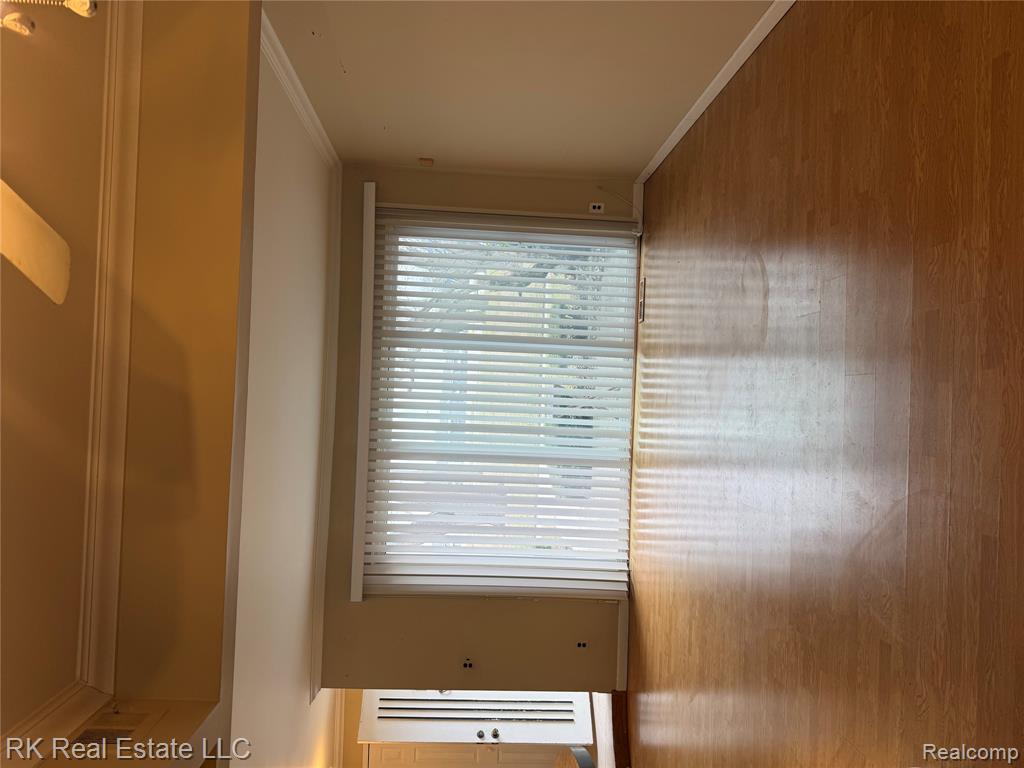 8237 Kennedy Circle, Warren, MI 48093 — Photo 3