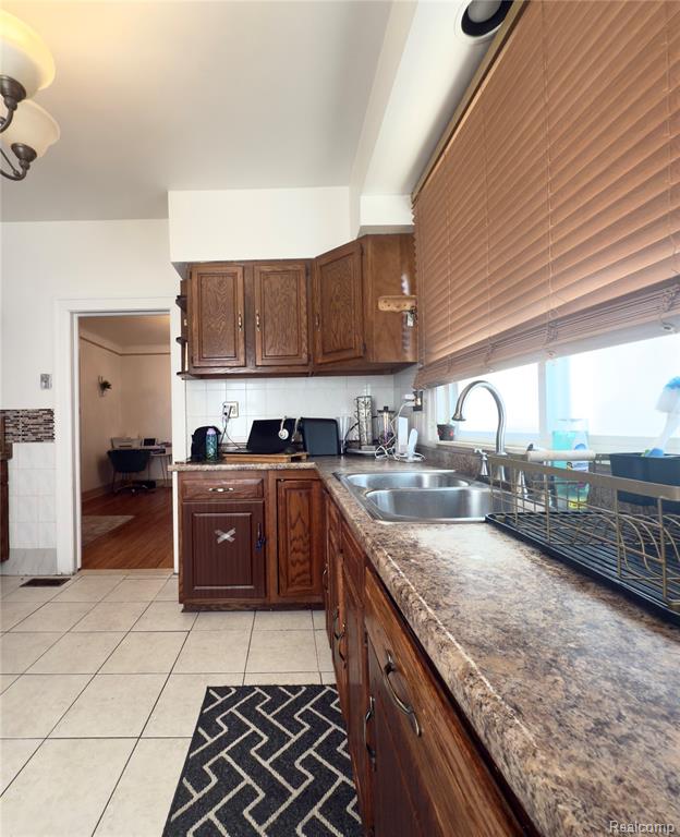 6939 Appoline Street, Dearborn, MI 48126 — Photo 13