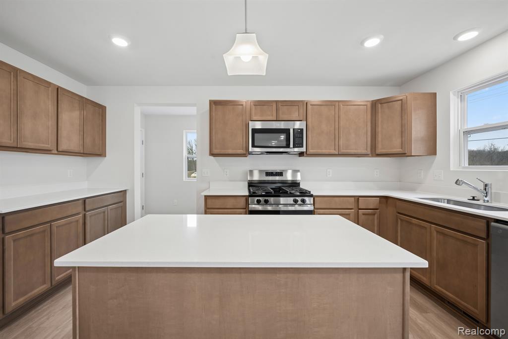 34395 Starling, Chesterfield, MI 48047 — Photo 4