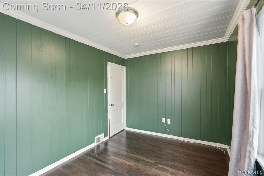 23360 Battelle Avenue, Hazel Park, MI 48030 — Photo 14