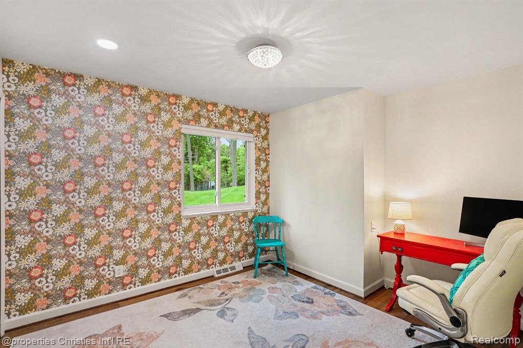 6905 W Church Street, Clarkston, MI — Photo 22