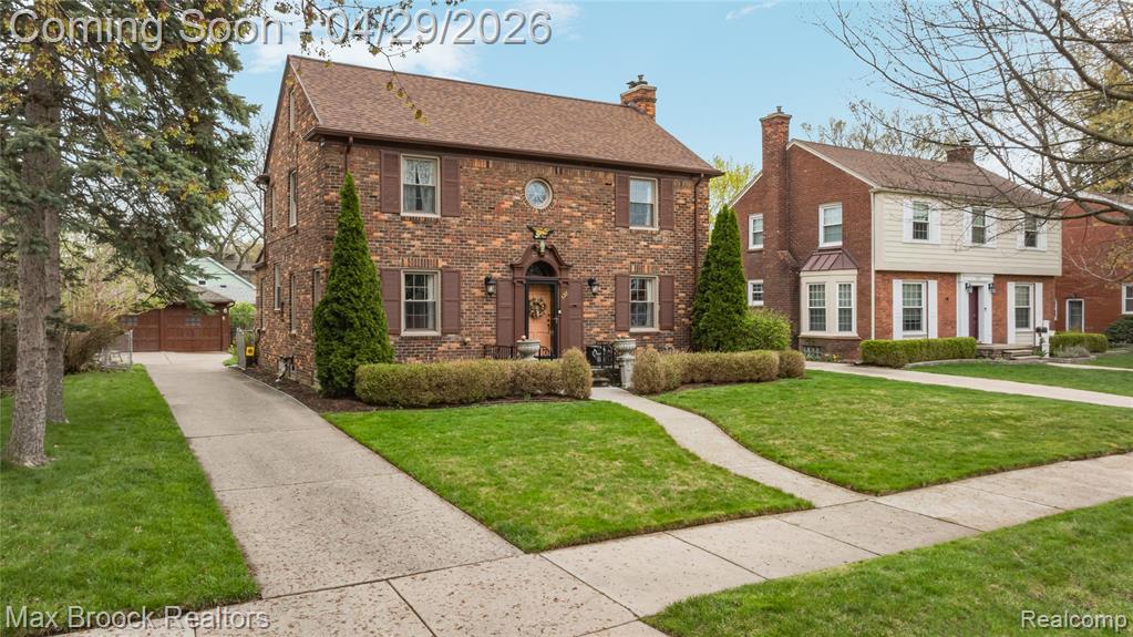 938 LAKEPOINTE STREET, Grosse Pointe Park, MI 48230 — Photo 2