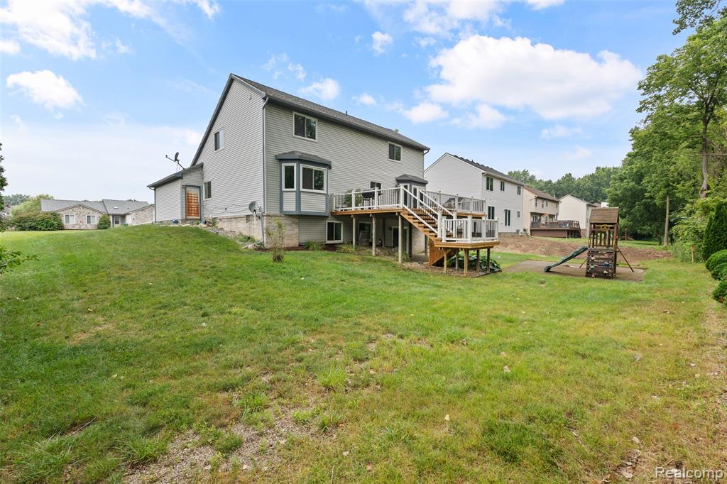 7077 Amanda, Belleville, MI 48111 — Photo 3